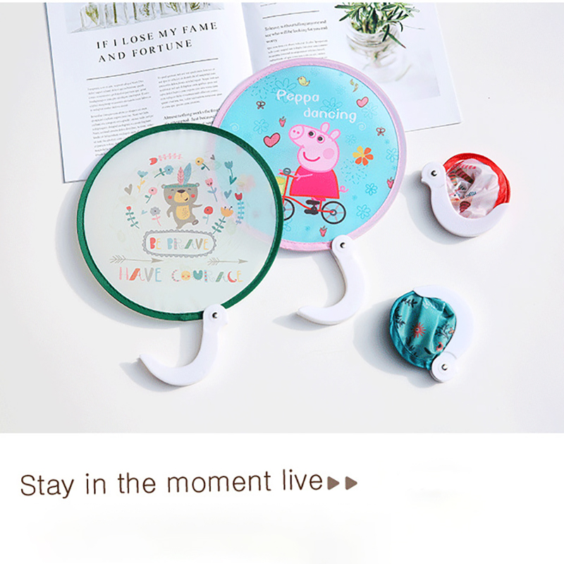 Japanese Style Handheld Round Folding Fan Japanese Style Handheld Round Folding Fan