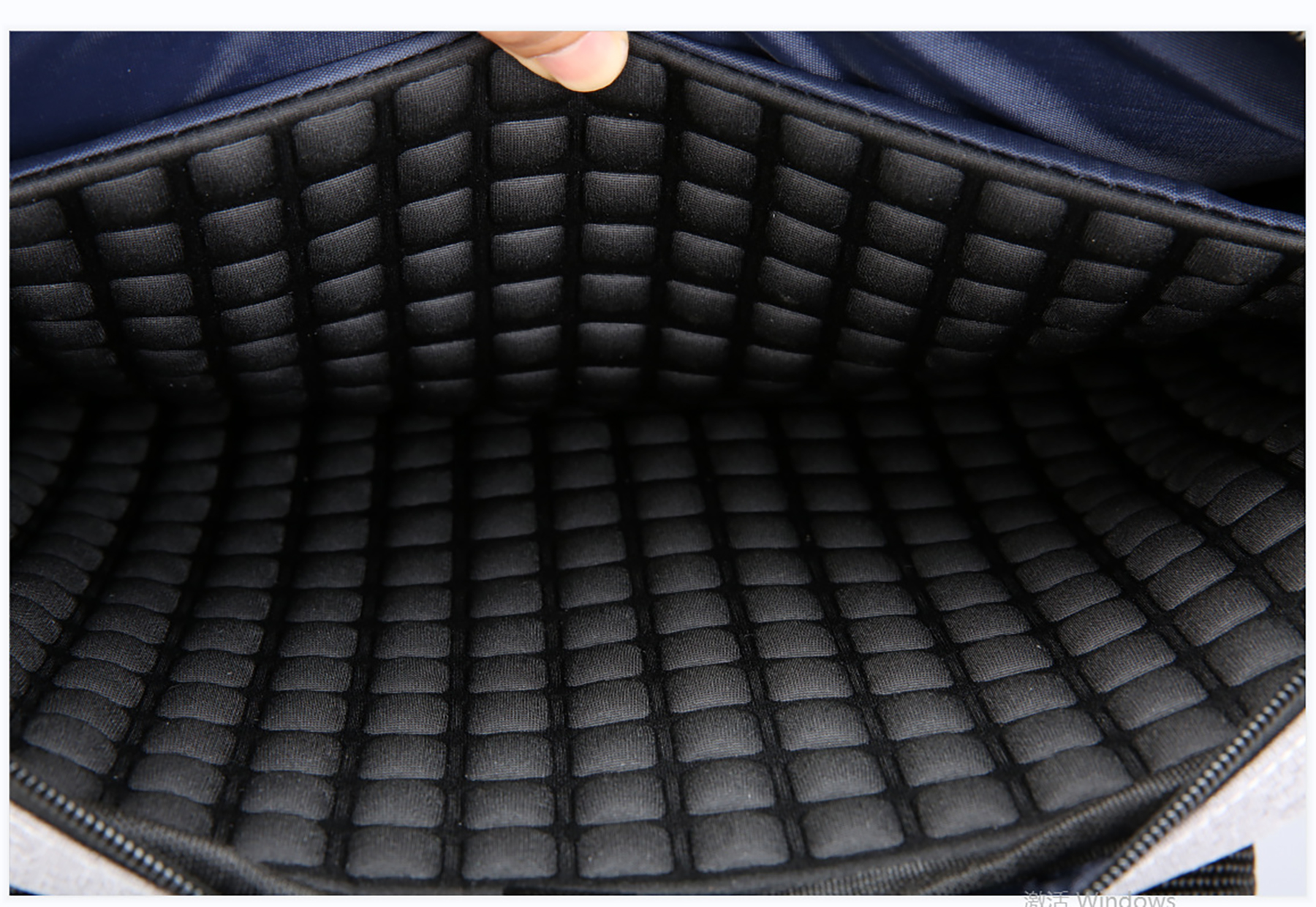 Laptop Shoulder Messenger Bag with Adjustable Depth at Bottom--15.6 Inch Laptop Shoulder Messenger Bag with Adjustable Depth at Bottom--15.6 Inch